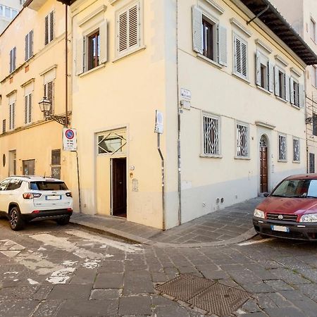 Cozy Classic Italian House Near Santa Croce, On The Lungarno Daire Floransa Dış mekan fotoğraf
